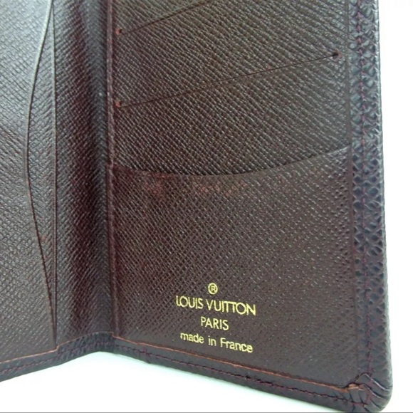 AUTH LOUIS VUITTON Taiga Leather Card Case - Picture 12 of 12